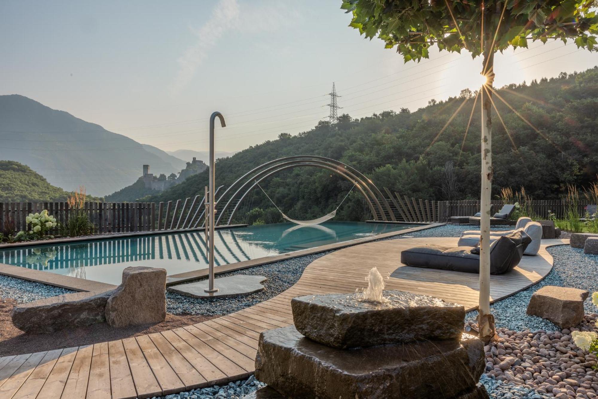 Hotel Sigmundskron อัปเปียโนซุลลา สตราดา เดล วีโน ภายนอก รูปภาพ